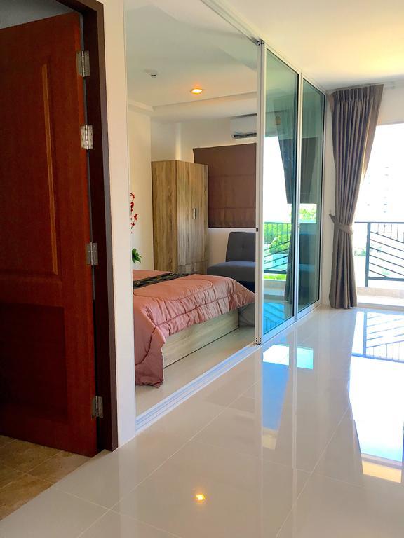 Apartemen Breezy